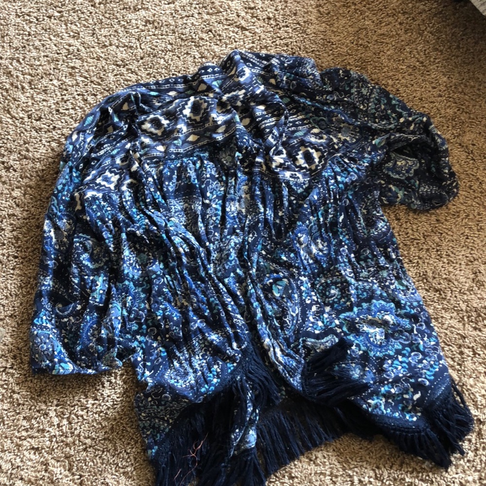 Hollister Kimono